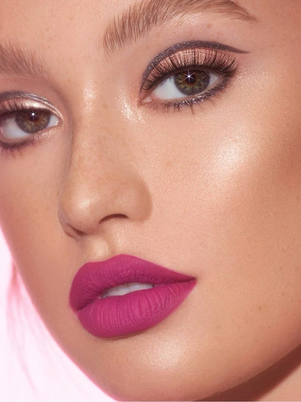 Kylie 21’st Birthday Collection Liquid Lipstick & Lip Liner Lip Kit- Tipsy